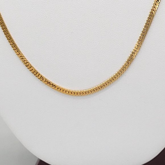 Monet Signed Gold Tone Herringbone Chain Necklace Single Strand 24 in Vintage - Picture 4 of 6